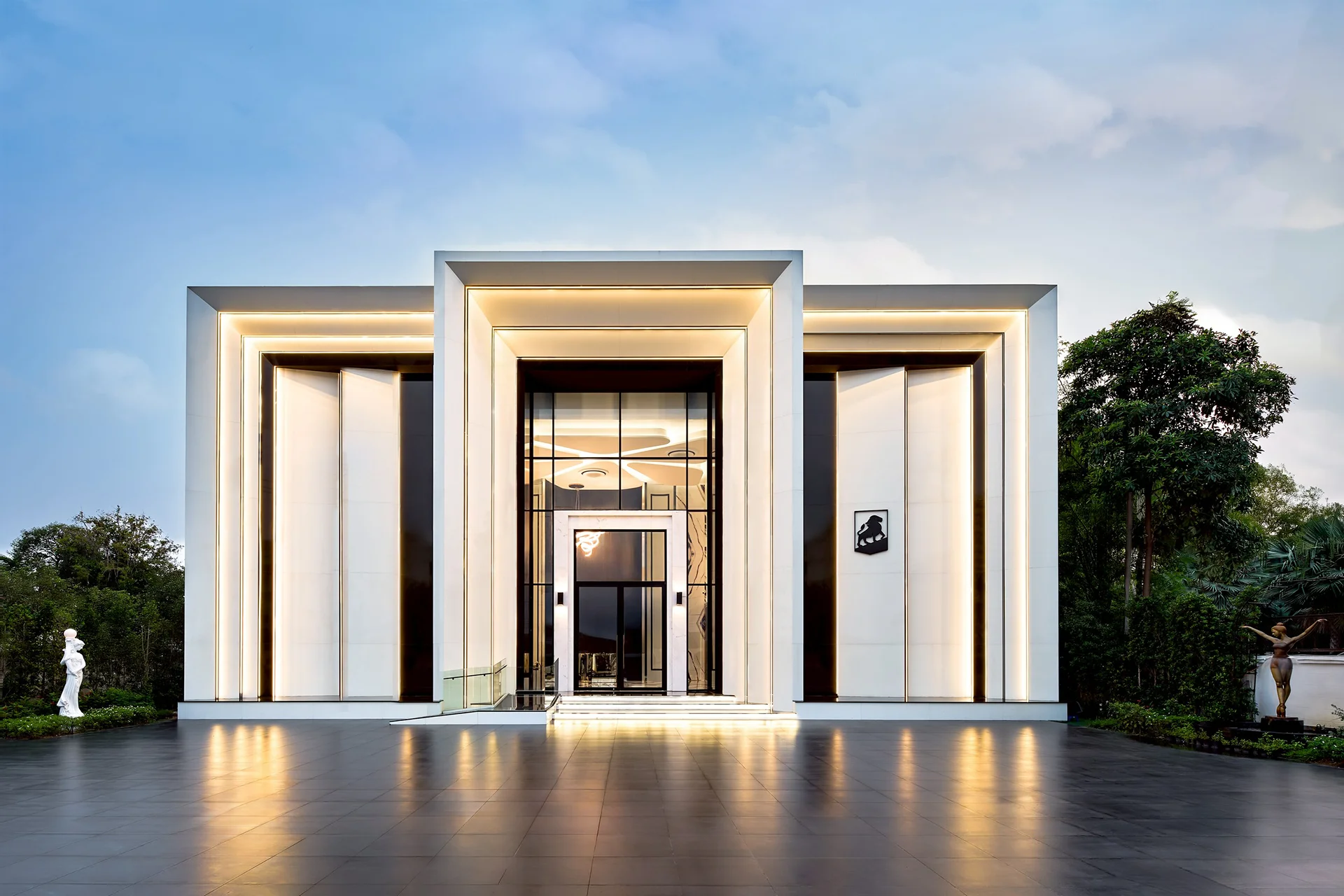 Empire Group